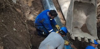 FALTA DE AGUA POR UN CAÑO ROTO