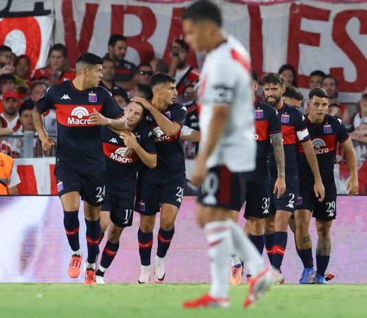 Cuando sale todo mal, te vas goleado y silbado