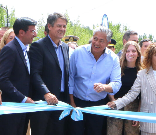 Con Dios neuquino, arrancó la Fiesta Nacional de la Confluencia