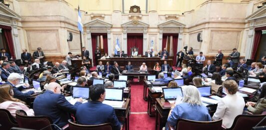 Histórico: media sanción a la Reforma laboral