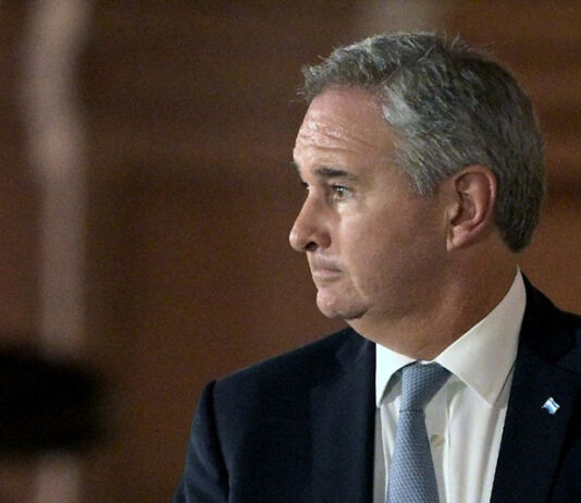 Chau OMS: Argentina se retiró del organismo