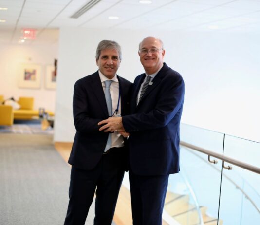 El BID anunció apoyo financiero para la Argentina