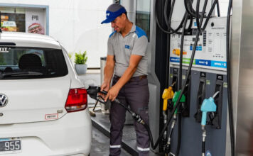 YPF no tocará los precios por 45 días