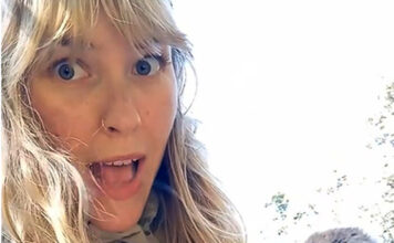 Una influencer tocó un ratón colilargo y subió el video