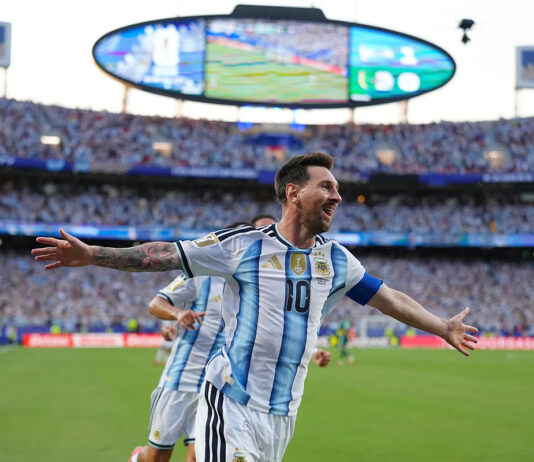 Fue un show de goles de Messi, lo sufrió Argelia