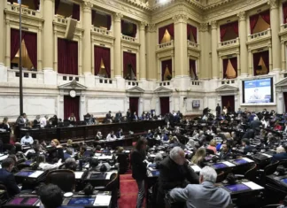Comenzó en Diputados la sesión del Súper RIGI