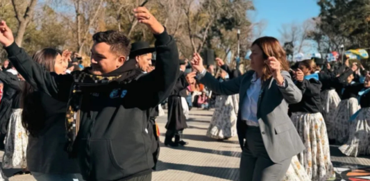 Con acto protocolar y baile, Plottier celebrará el día de la Independencia