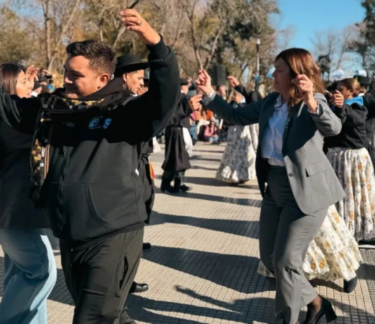 Con acto protocolar y baile, Plottier celebrará la Independencia