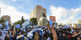 El desahogo neuquino fue una locura en el Monumento