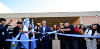 Chau tráileres: la EPET 25 ya tiene edificio propio