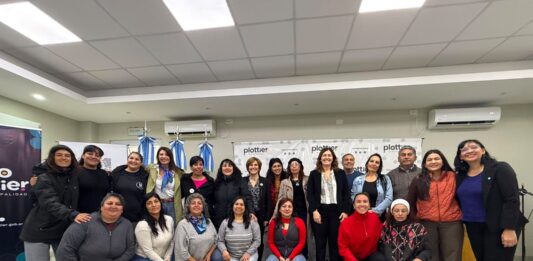 Mujeres construirán obras públicas para la ciudad