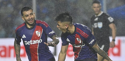 Almada lo festejó con el corazón