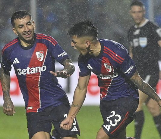 Almada lo festejó con el corazón