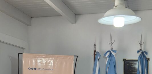 Suman capacitaciones para mejorar la atención en áreas municipales