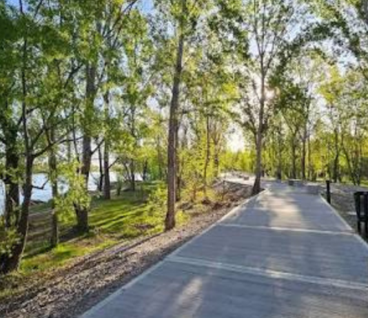 ¡A pedalear sobre las costas del río!
