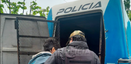 Robó en un local de ropa de Plottier y lo detuvieron