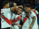 Otra de piratas: River goleó y volvió a zona de playoffs