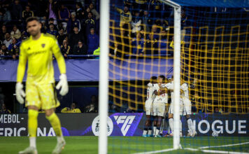 A Boca se le vieron las costuras